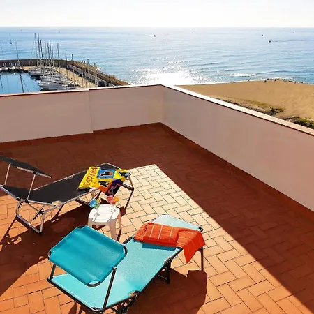 Lägenhet Marina Port & Beach-apartment