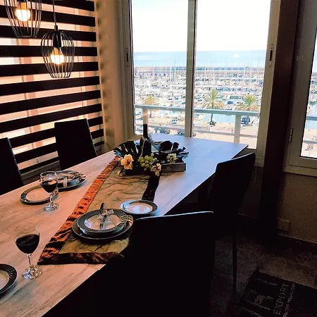 Apartament Marina Port & Beach-apartment